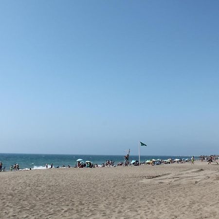 Frente Al Mar Apartment Малага Екстериор снимка