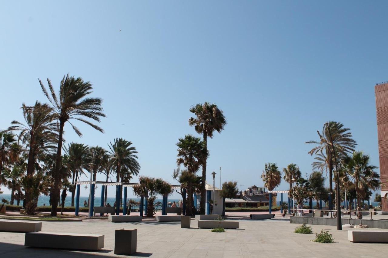 Frente Al Mar Apartment Малага Екстериор снимка