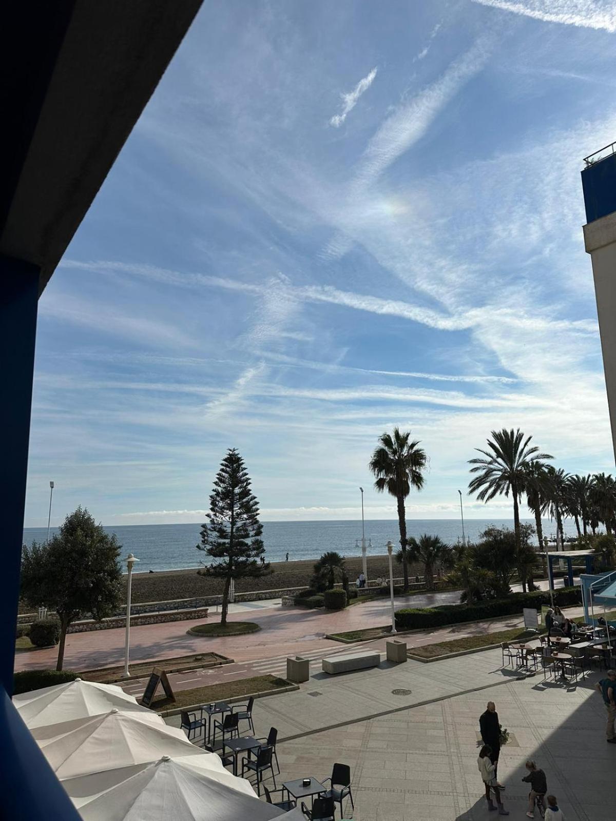 Frente Al Mar Apartment Малага Екстериор снимка